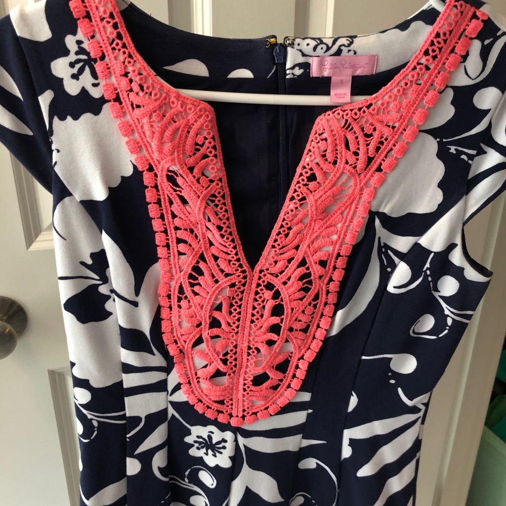 Lilly Pulitzer Size Small Dress - Picture 1 of 3